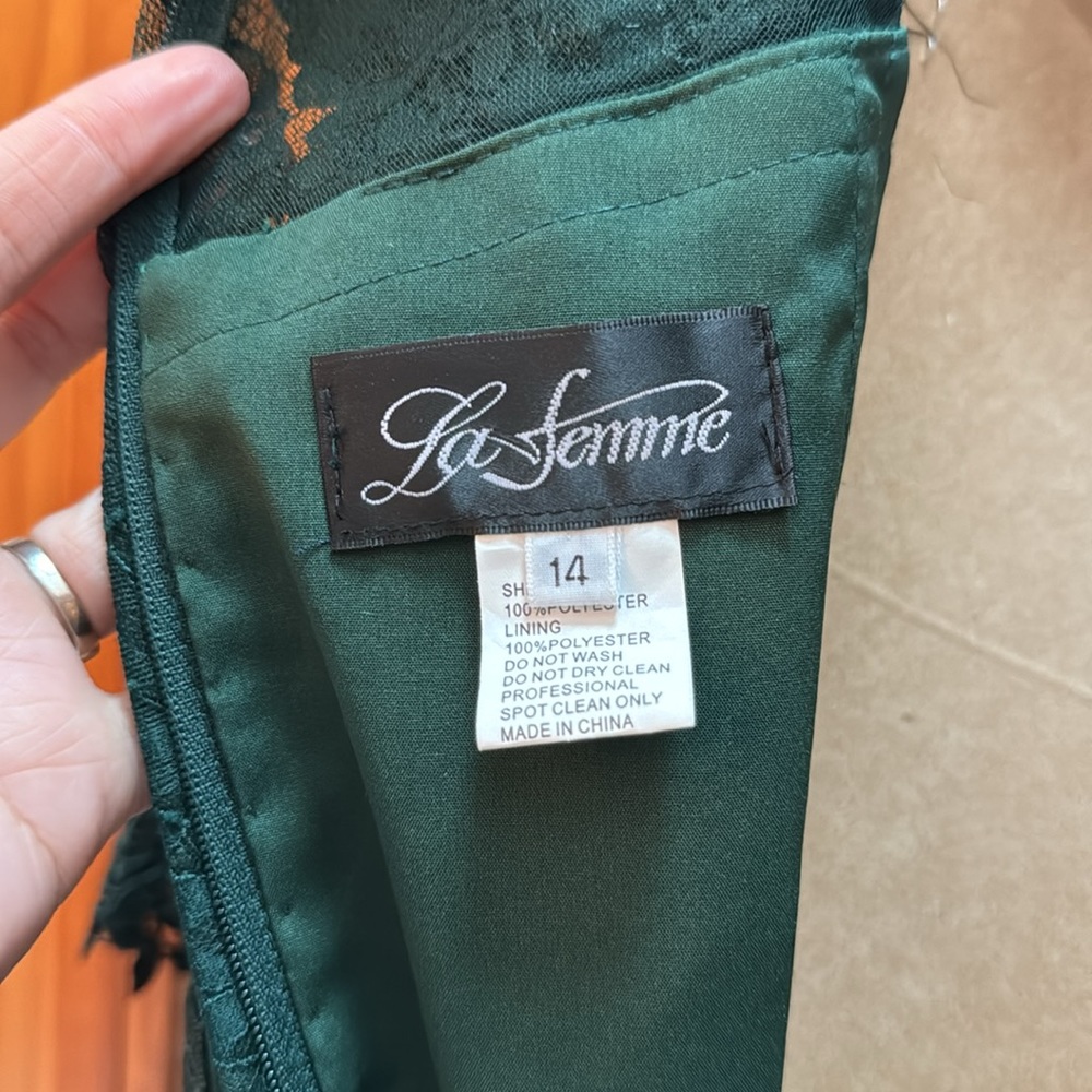 Lafemme formal dress, worn once, hem to 5’4 - Picture 4 of 8